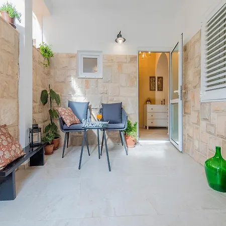 Apartment M&n